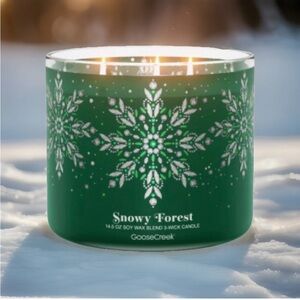 Goose Creek 3-Wick Candle- Snowy Forest (14.5 oz)